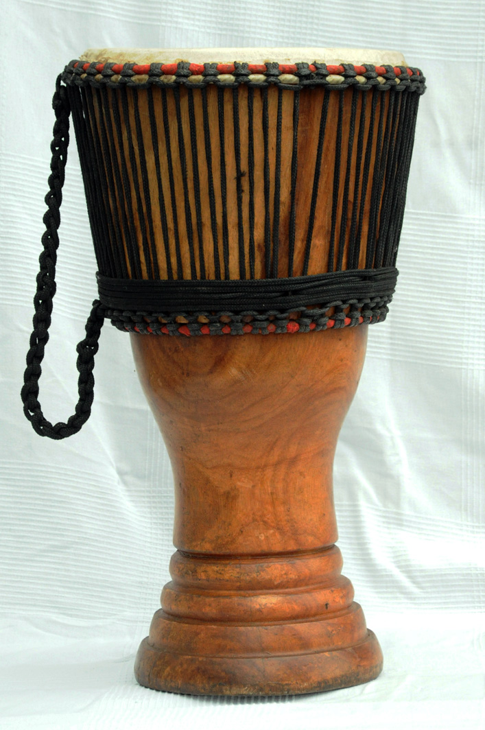 Djembe a prezzo basso in vendita Grande djembe del Ghana