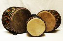 Set di tre mini-tamburi bassi Ghana: comprare set dunun (dundun, doun doun, doum doum)