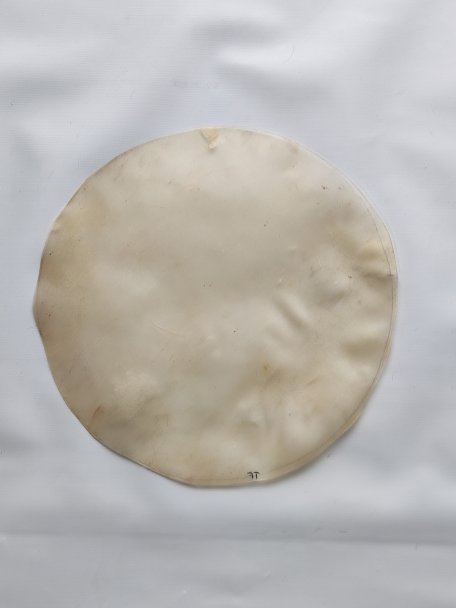 Piccola pelle di vitello o piel di mucca sottile sensa pelo para tamburo djembe percussione
