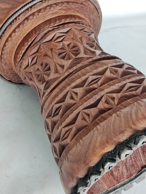 Fusto di djembe della Guinea in legno di balafon (gueni) - Djembe alta qualità
