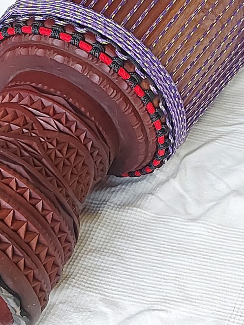 Djembe della Guinea in mogano (djala) - Djembe di alta qualità