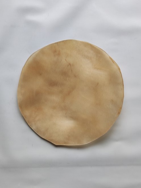 Pelle di bufalo o pelle di bue molto molto spessa piccola sanza pelo per tamburo djembe