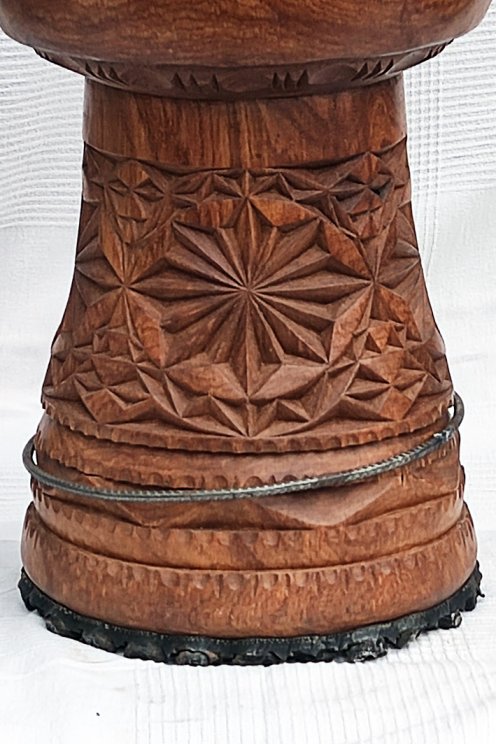 Fusto di djembe della Guinea in legno di balafon (gueni) - Djembe alta qualità