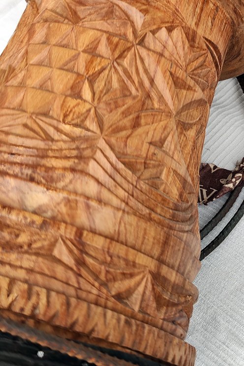 Fusto di djembe della Guinea in legno di balafon (gueni) - Djembe alta qualità
