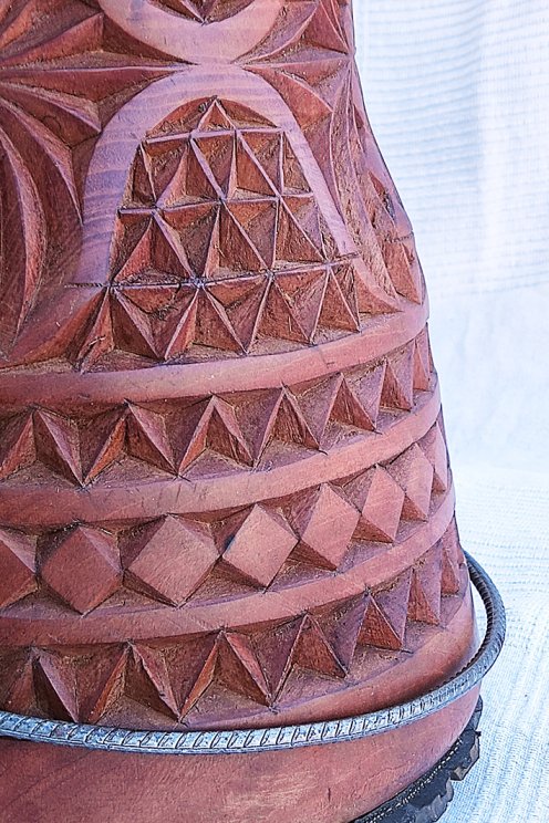 Fusto di djembe della Guinea in mogano (djala) - Djembe alta qualità
