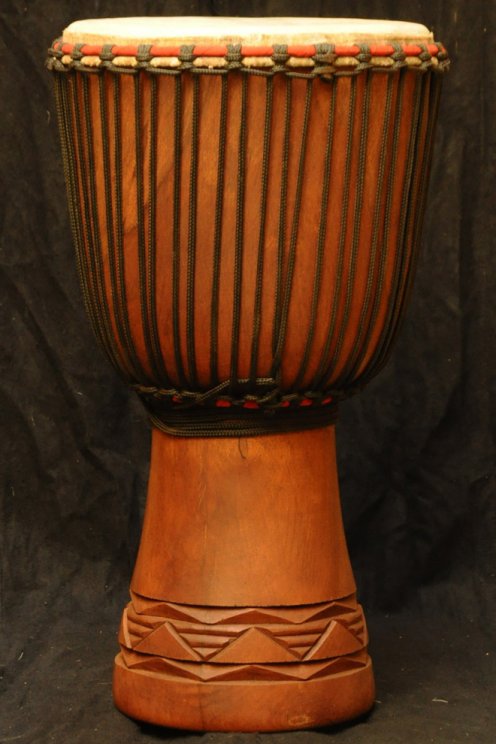 Grande djembe Mali Classico in mogano: djembè (djambè) malese in diala (acagiù)
