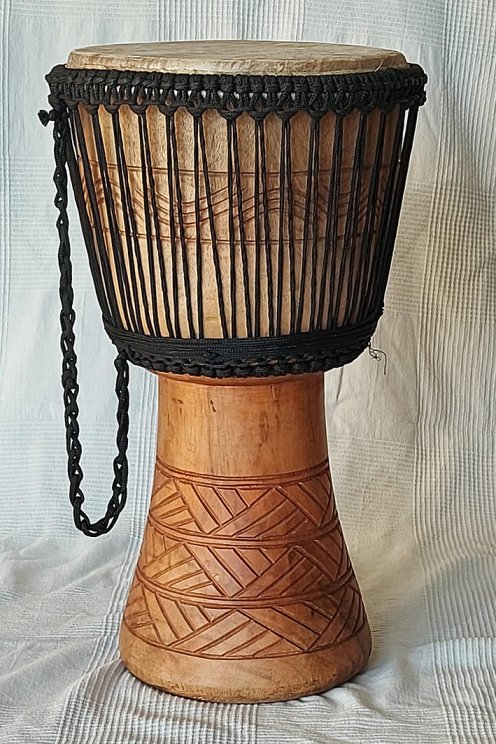 Djembe a prezzo basso in vendita - Grande djembe del Ghana