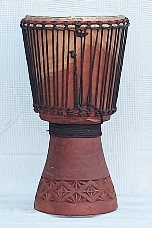 Djembe in vendita - Grande tamburo djembe del Mali in mogano