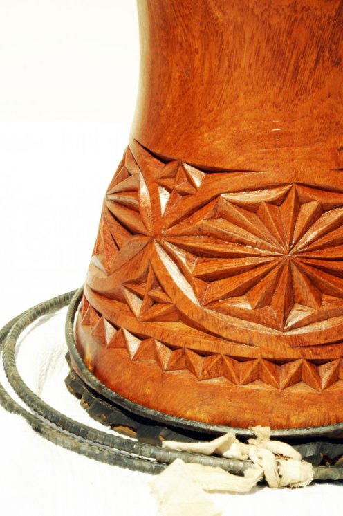 Fusto di Djembe della Guinea in dugura (dimba) - Djembe alta qualità