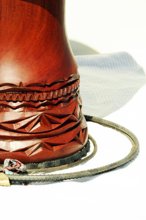 Fusto di djembe della Guinea in mogano (djala) - Djembe alta qualità