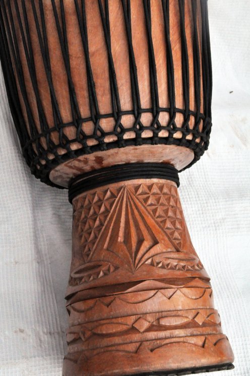 Djembè della Guinea con pelle di mucca - Tamburo djembe alta qualità pelle di manzo, pelle di toro, pelle di vitello