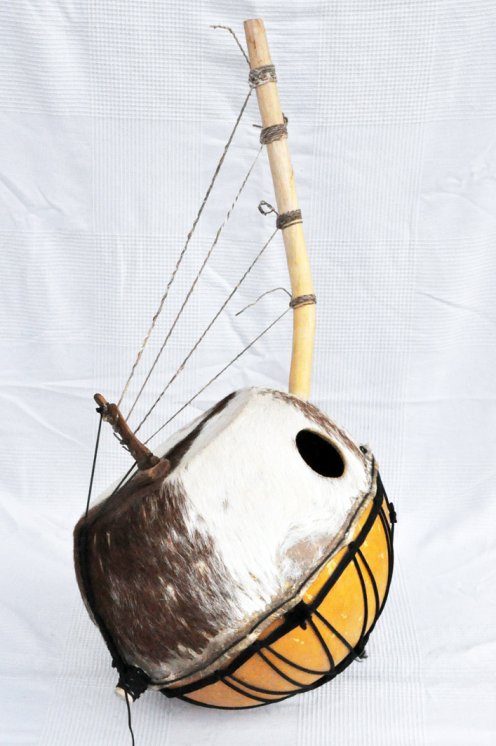 Bolon bato - Strumento corde bolon