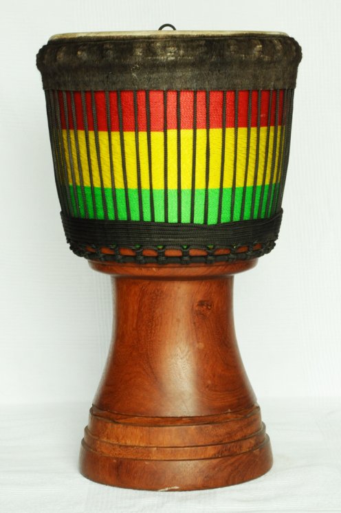 Grande djembe Guinea Top linke: comprare djembe guineano (lenke)
