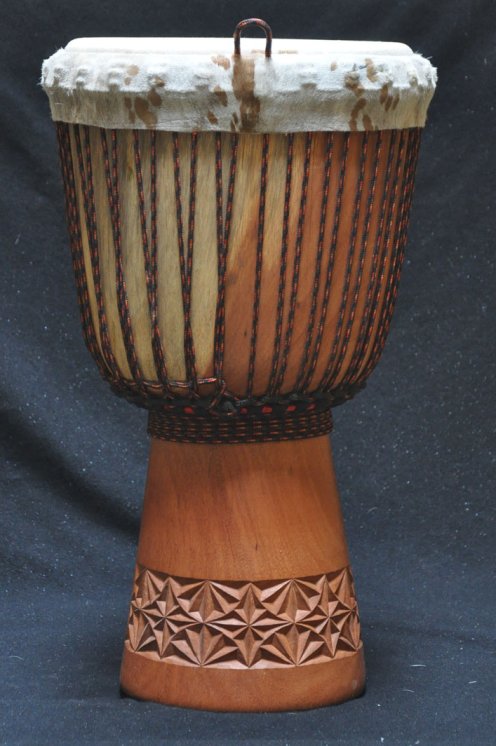 Djembe Guinea in lenke in vendita (grande): comprare un djembè (djambè) guineano in linke (grande)