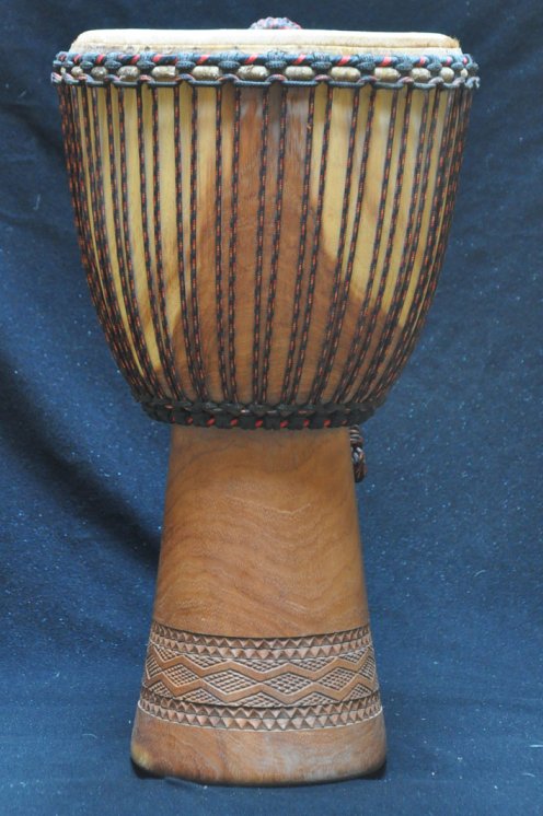 Djembe Mali Top in lenke pelle di bue in vendita (grande): comprare un djembe (djambè) malese in linke montato con una pelle bovina (mucca o vitello) (grande)