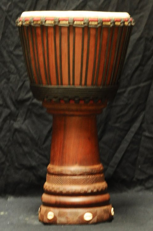 Grande djembe Mali Top in mogano: djembe malese in diala (djala, acajou, acagiù)