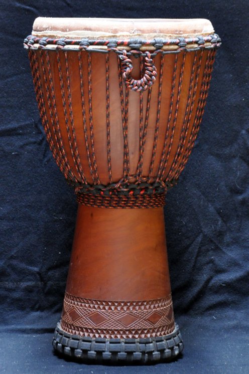 Fusto di djembe Mali Top in mogano in vendita (grande): comprare calice di djembè (djambè) malese in diala (djala, acajou, acagiù) per montare (grande)