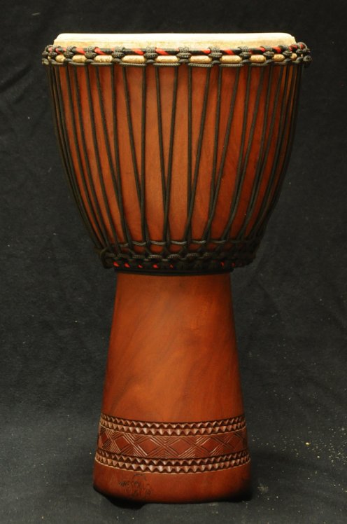 Djembe Mali Top in mogano in vendita (grande): comprare un djembè (djambè) malese in diala (djala, acajou, acagiù) (grande)