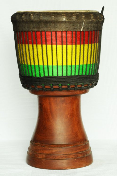 Grande djembe Guinea Top linke: comprare djembe guineano (lenke)
