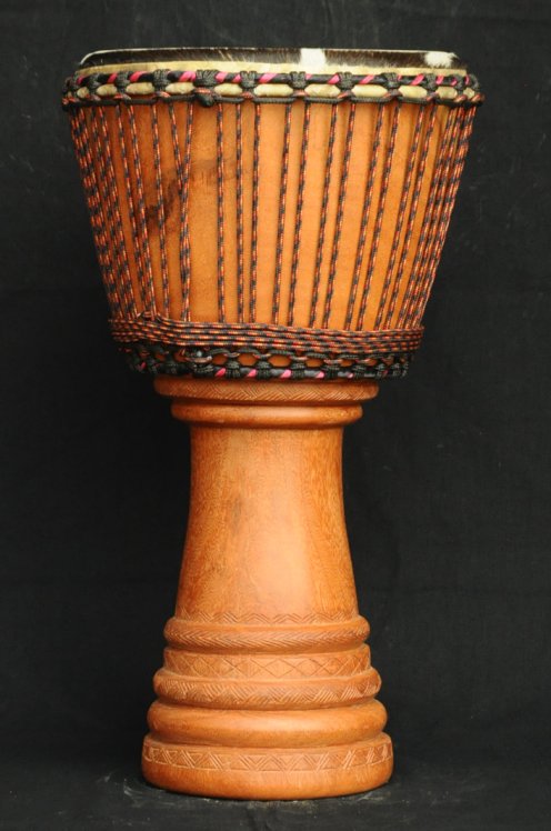 Djembe Mali Top in lenke pelle di bue in vendita (grande): comprare un djembe (djambè) malese in linke montato con una pelle bovina (mucca o vitello) (grande)