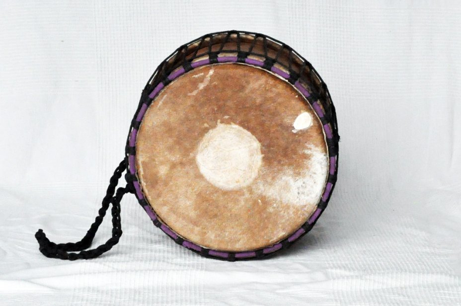 Mini-dundun sangban del Ghana - Mini-tamburo basso