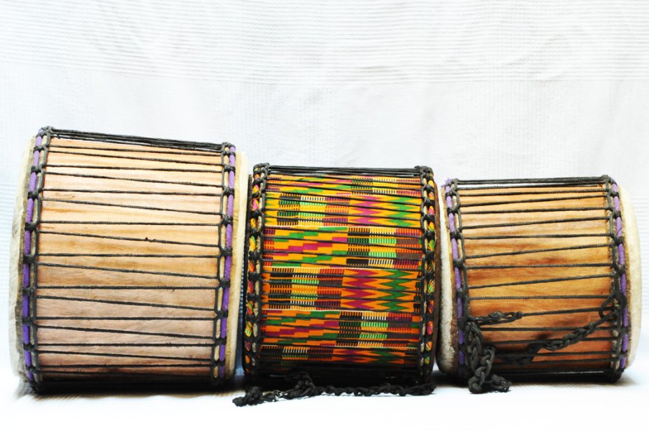 Set di tre mini-tamburi bassi Ghana: comprare set dunun (dundun, doun doun, doum doum)