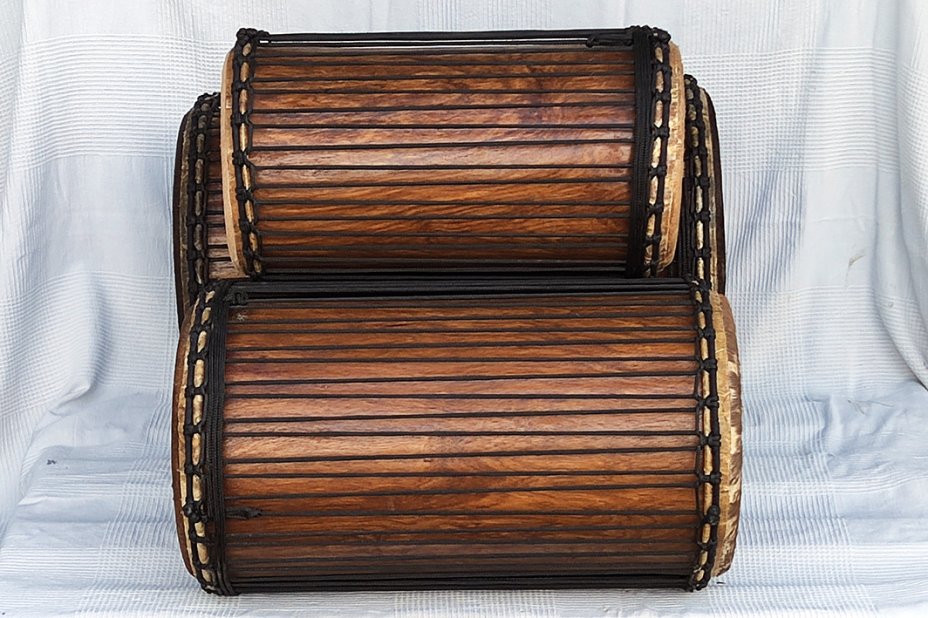 Set di tamburi dundun della Guinea in legno di balafon (gueni)