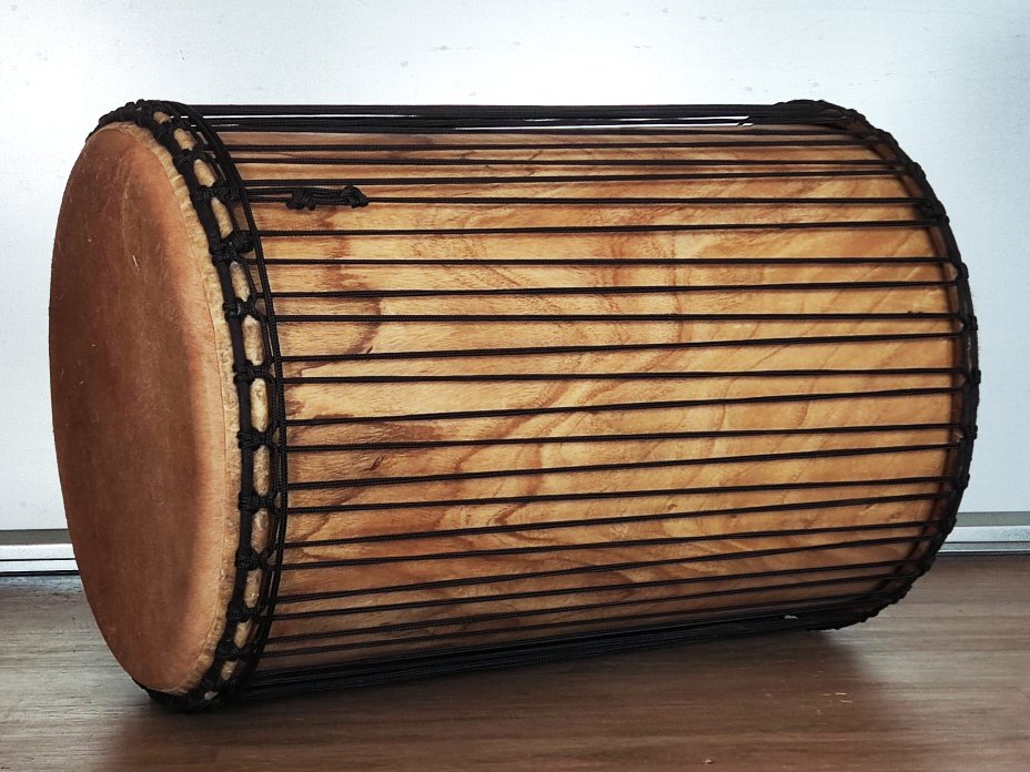 Dundunba della Guinea in melina (monttagio 4 cerchi)