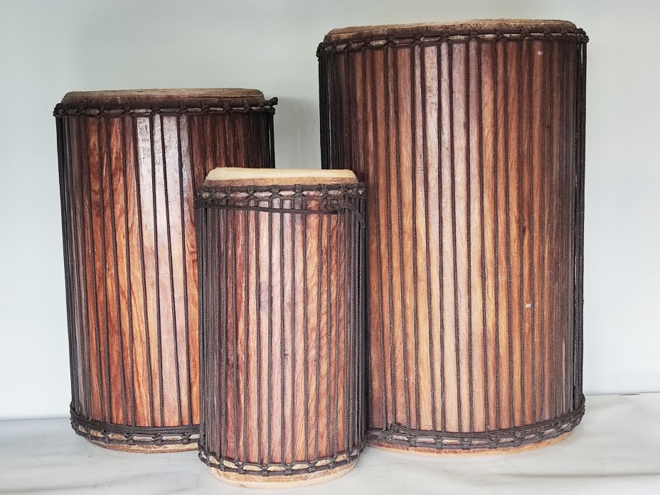 Serie di tamburi bassi dunun - Set di dundun della Guinea 6661