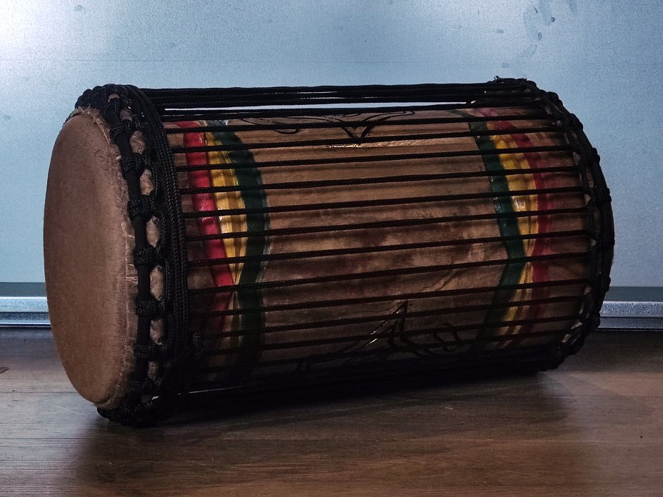 Tamburi bassi dunun - Dundun kenkeni della Guinea montaggio 4 cerchi