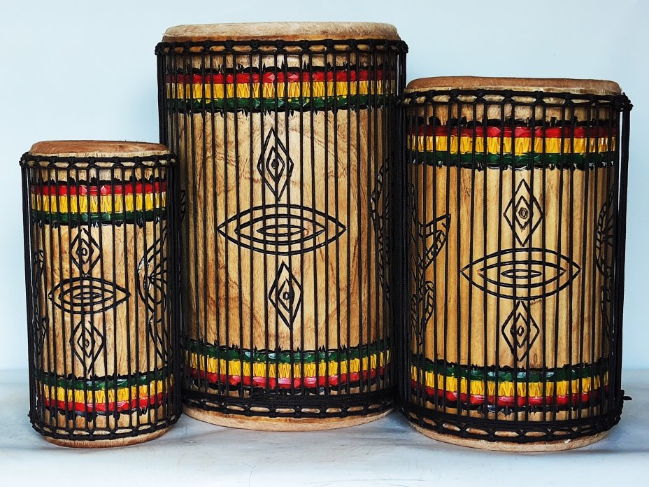 Serie di tamburi bassi dunun - Set di dundun della Guinea