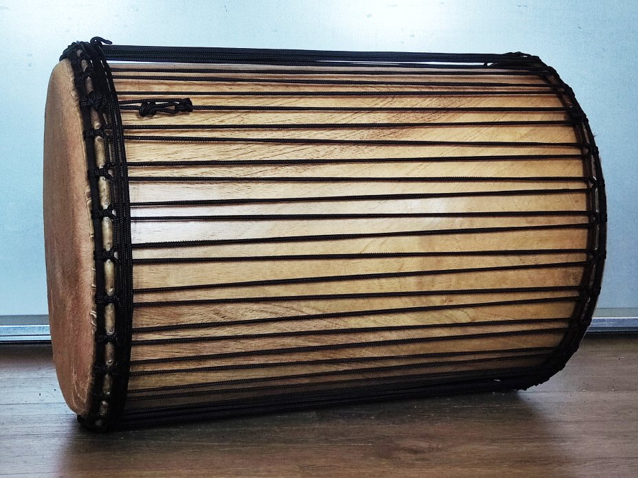 Dundunba della Guinea in melina (monttagio 4 cerchi)