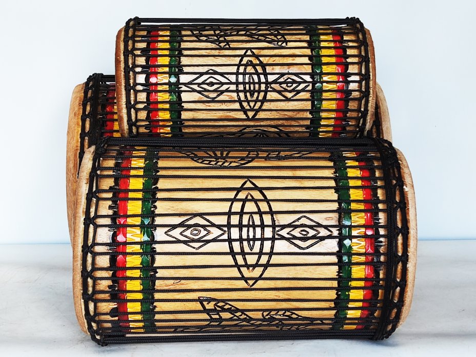 Serie di tamburi bassi dunun - Set di dundun della Guinea