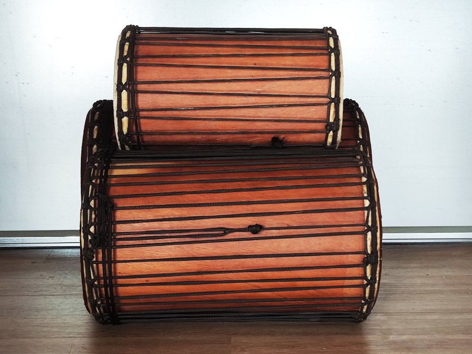 Serie di tamburi bassi dunun - Set di dundun del Mali